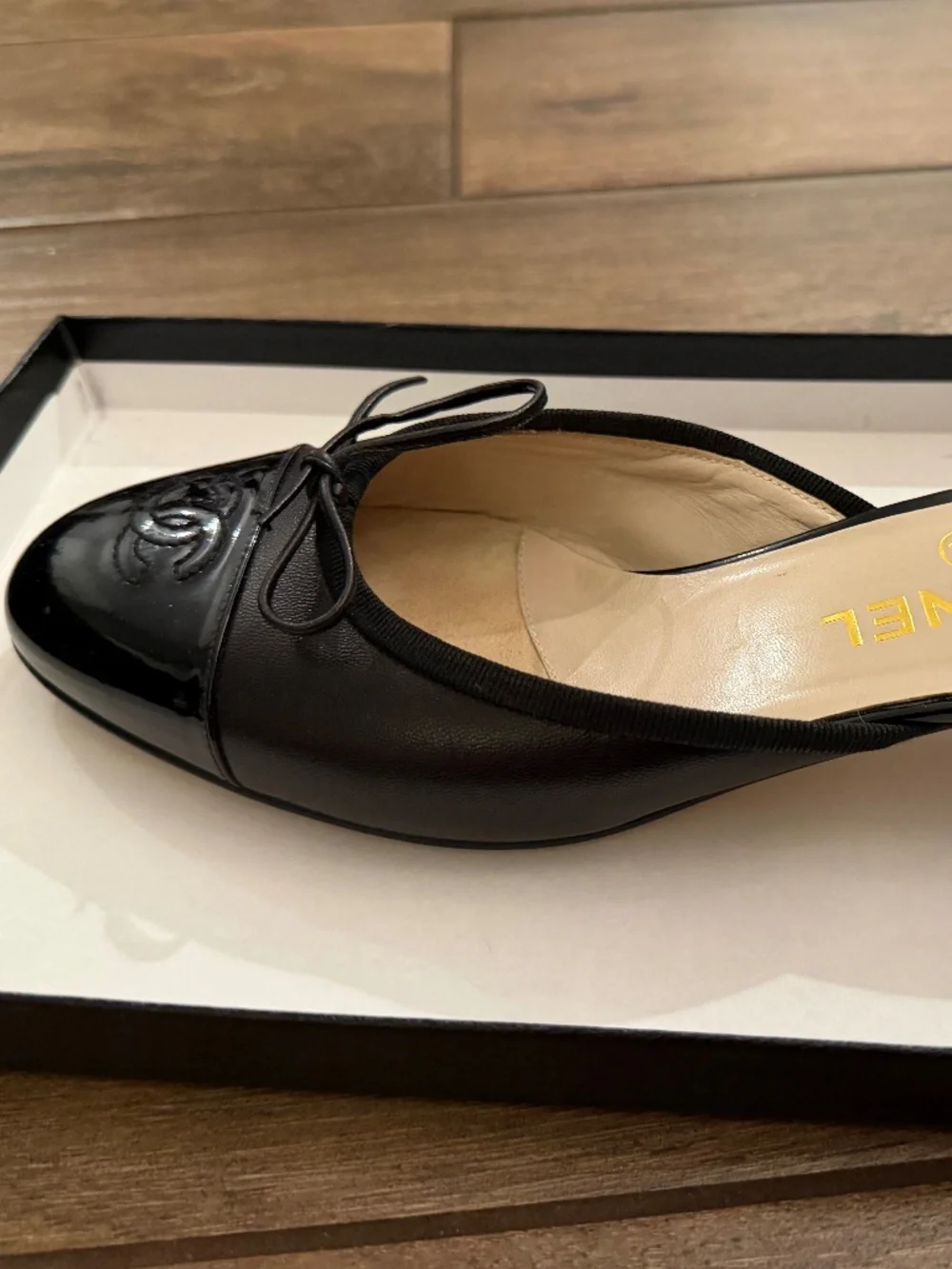 Vintage Chanel Black Leather & Patent Cap Toe CC Bow Kitten Heel Mules
